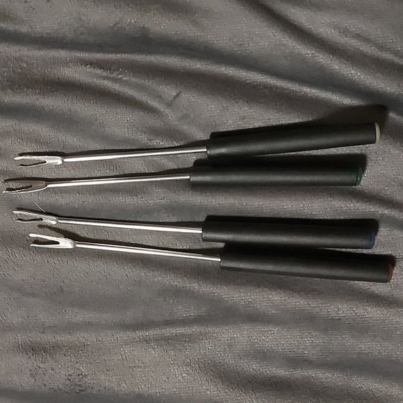 Fondue Set - Picture 2 of 6